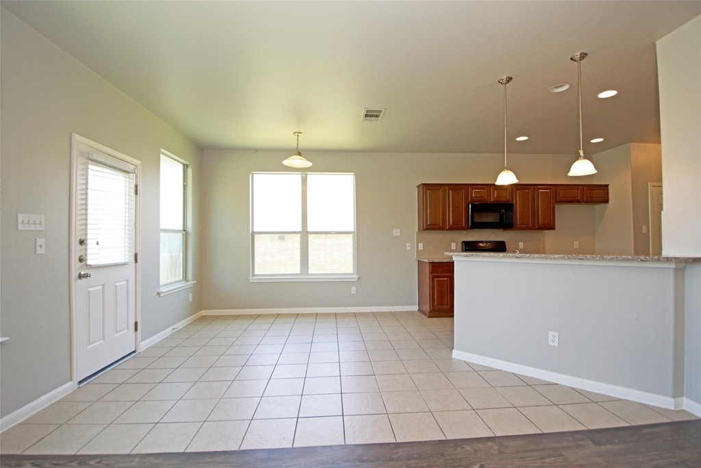 6800 Cromarty Ln - Photo 19