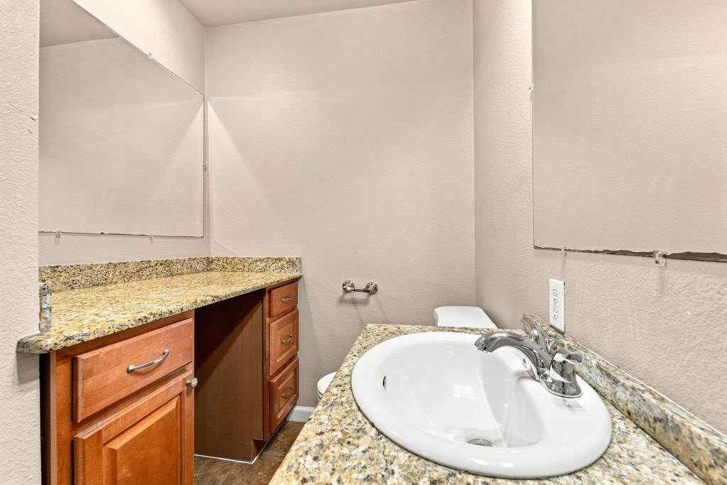 4805 Evans Ave - Photo 23