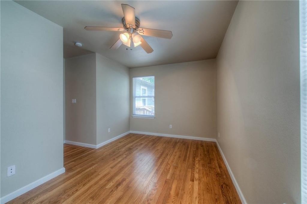 4805 Evans Ave - Photo 17