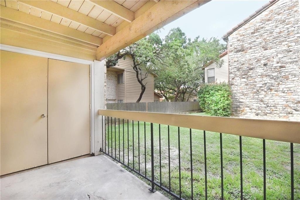 8600 Fathom Cir - Photo 14