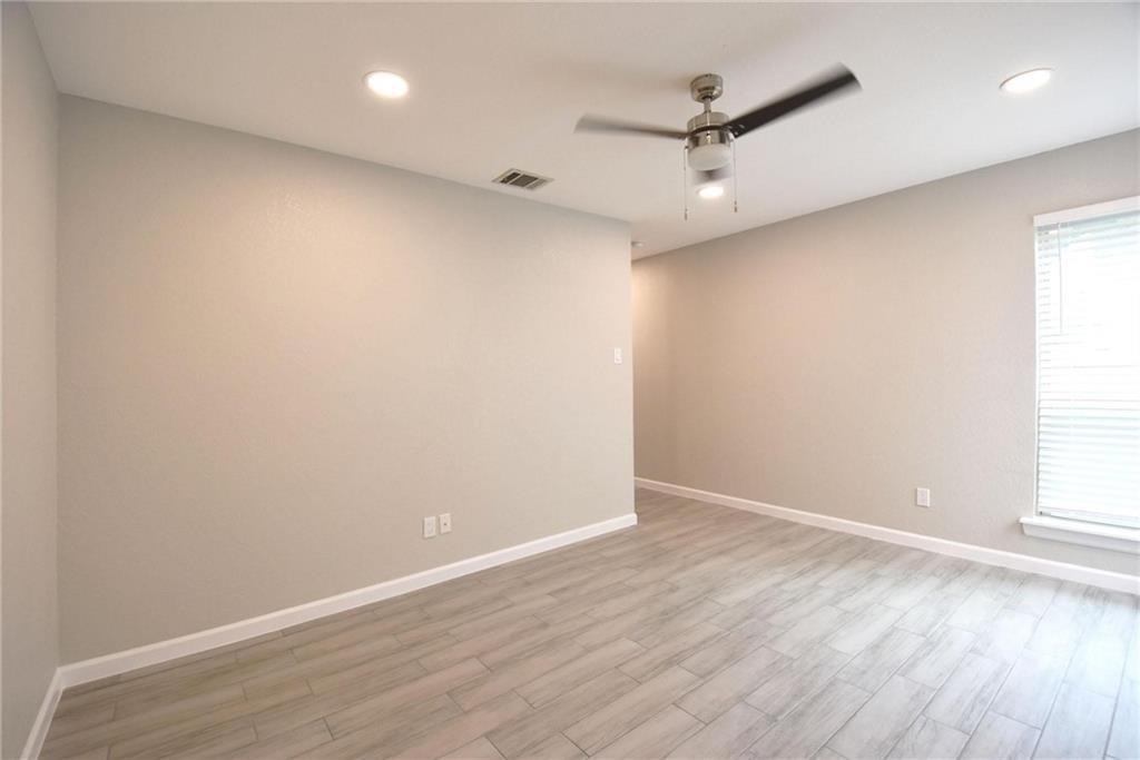 8600 Fathom Cir - Photo 9