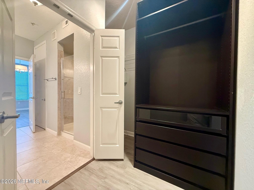 8539 Gate Parkway Parkway W - Photo 13