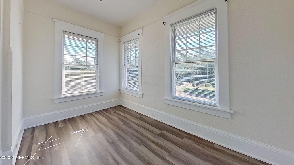 907 Copeland Street - Photo 9