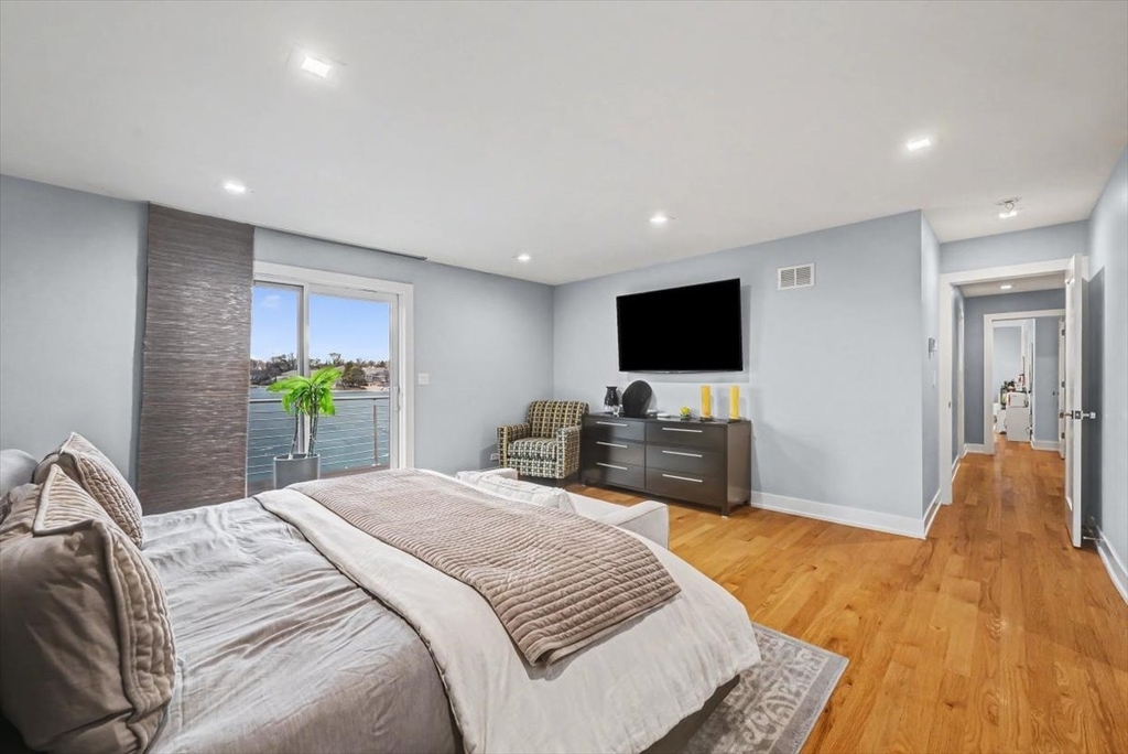 2076 Valley Lo Lane - Photo 17