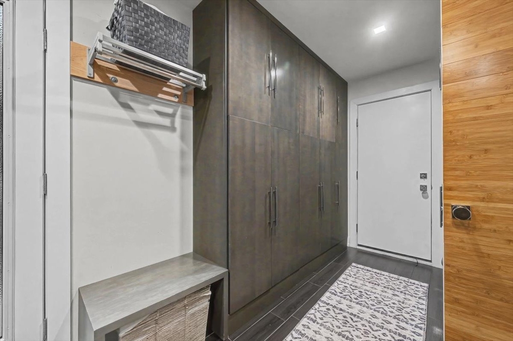 2076 Valley Lo Lane - Photo 30