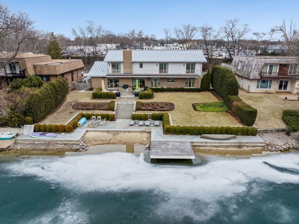 2076 Valley Lo Lane - Photo 2