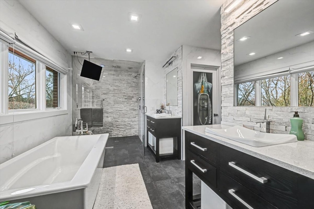 2076 Valley Lo Lane - Photo 19