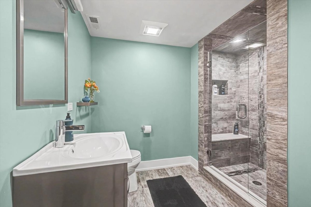 2076 Valley Lo Lane - Photo 28