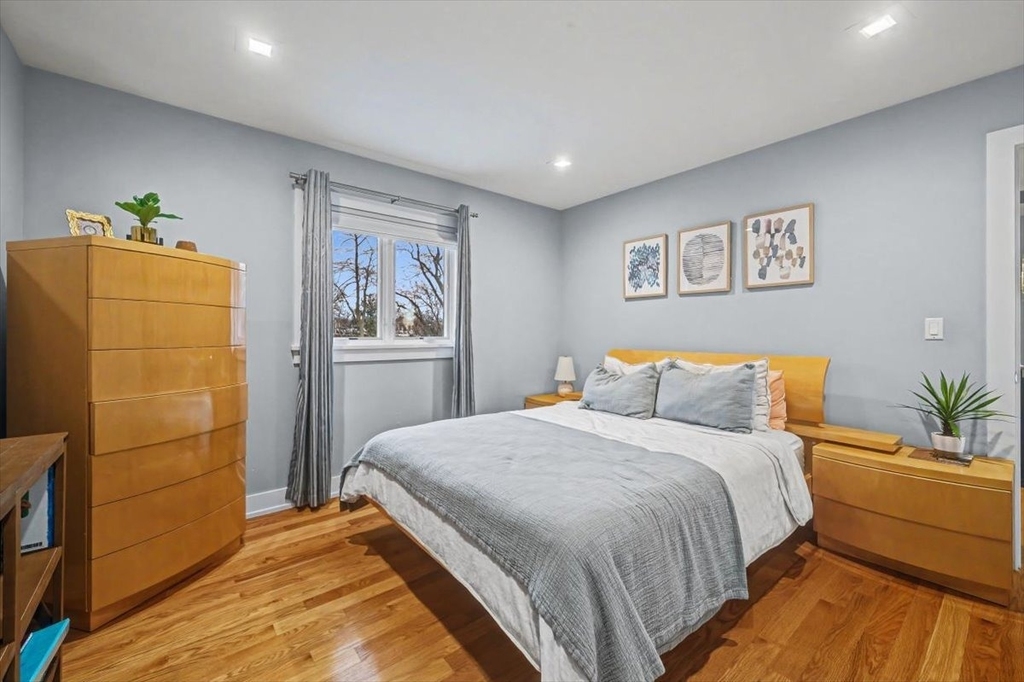 2076 Valley Lo Lane - Photo 24