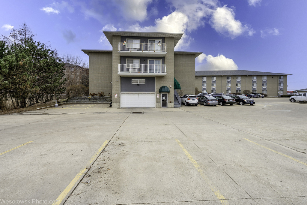 3305 Sunset Avenue - Photo 1