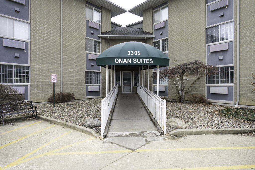 3305 Sunset Avenue - Photo 2