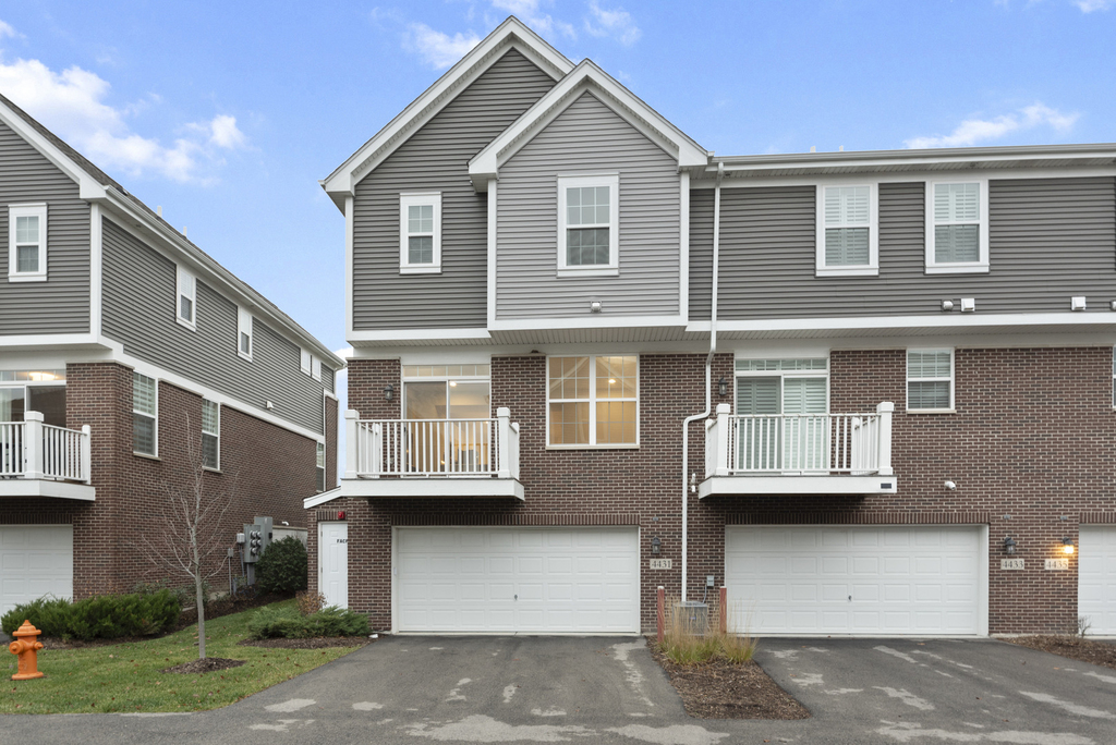 4431 Monroe Court - Photo 1