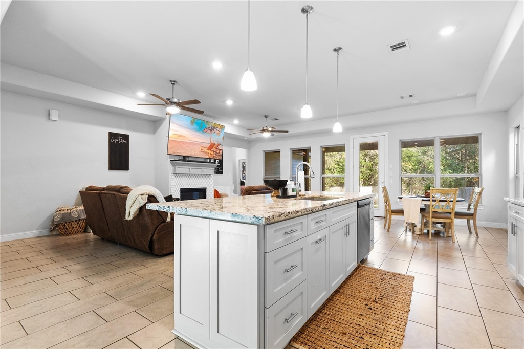 12140 Goliad Lane - Photo 11