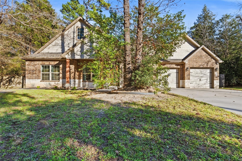 12140 Goliad Lane - Photo 0