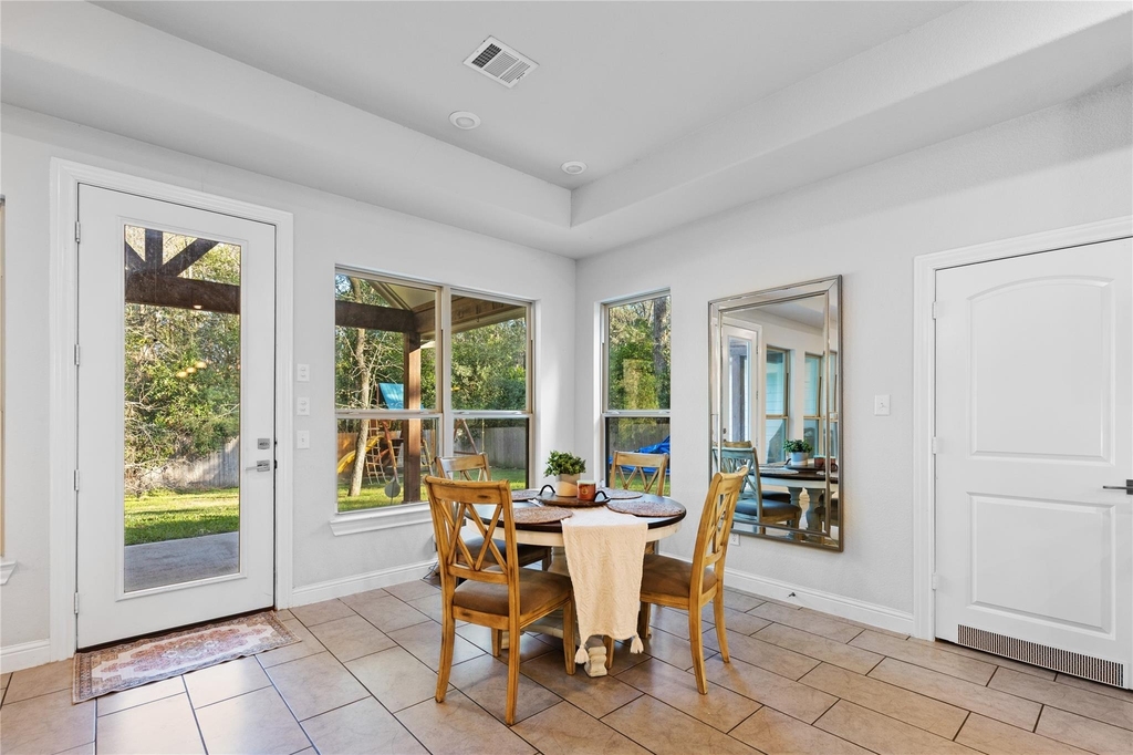 12140 Goliad Lane - Photo 8