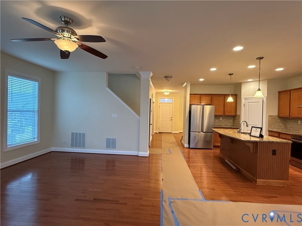 512 Paddle Creek Drive - Photo 6