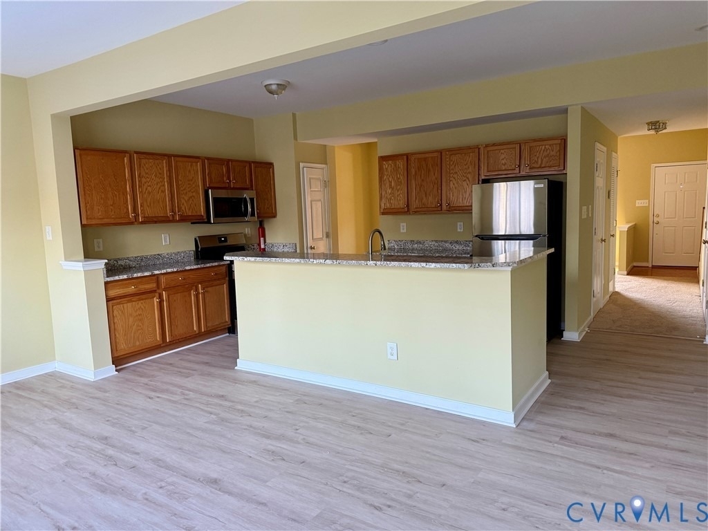 1408 New Haven Court - Photo 4