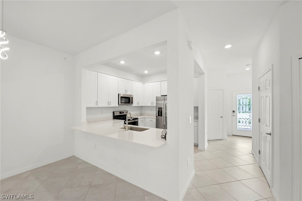 2827 Blossom Way - Photo 17