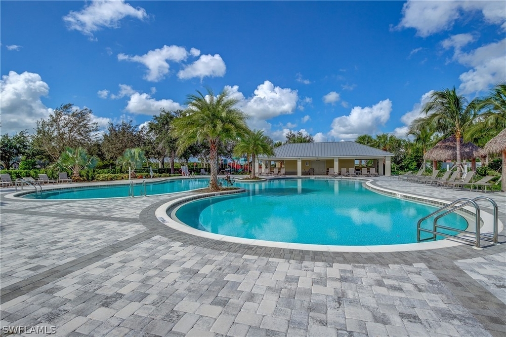 2827 Blossom Way - Photo 1