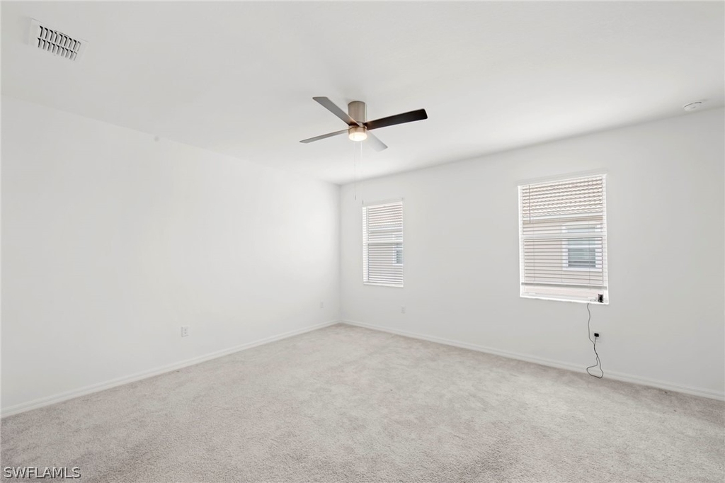 2827 Blossom Way - Photo 24