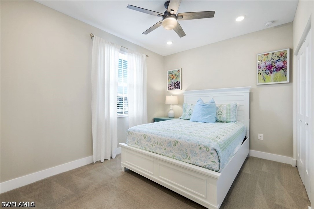 26331 Coco Cay Circle - Photo 32