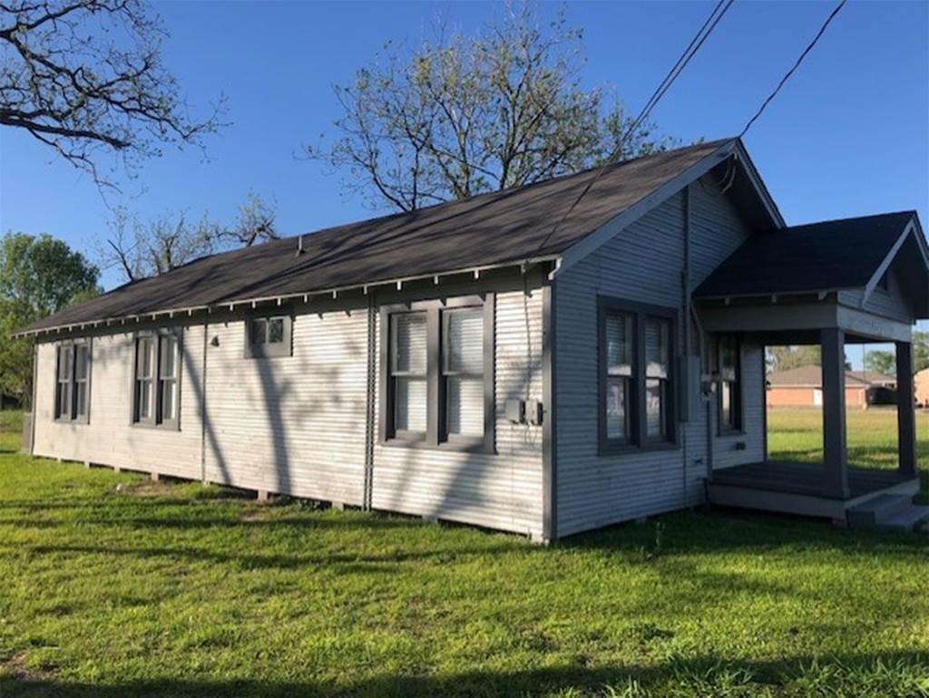 3022 School Street - Photo 2