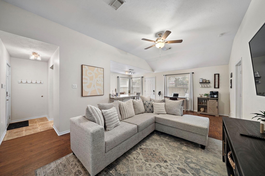 18315 Beaverdell Drive - Photo 0