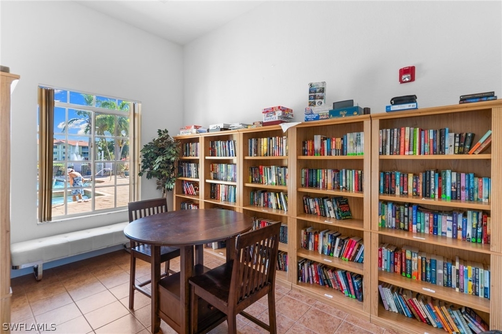 8274 Key Royal Circle - Photo 28