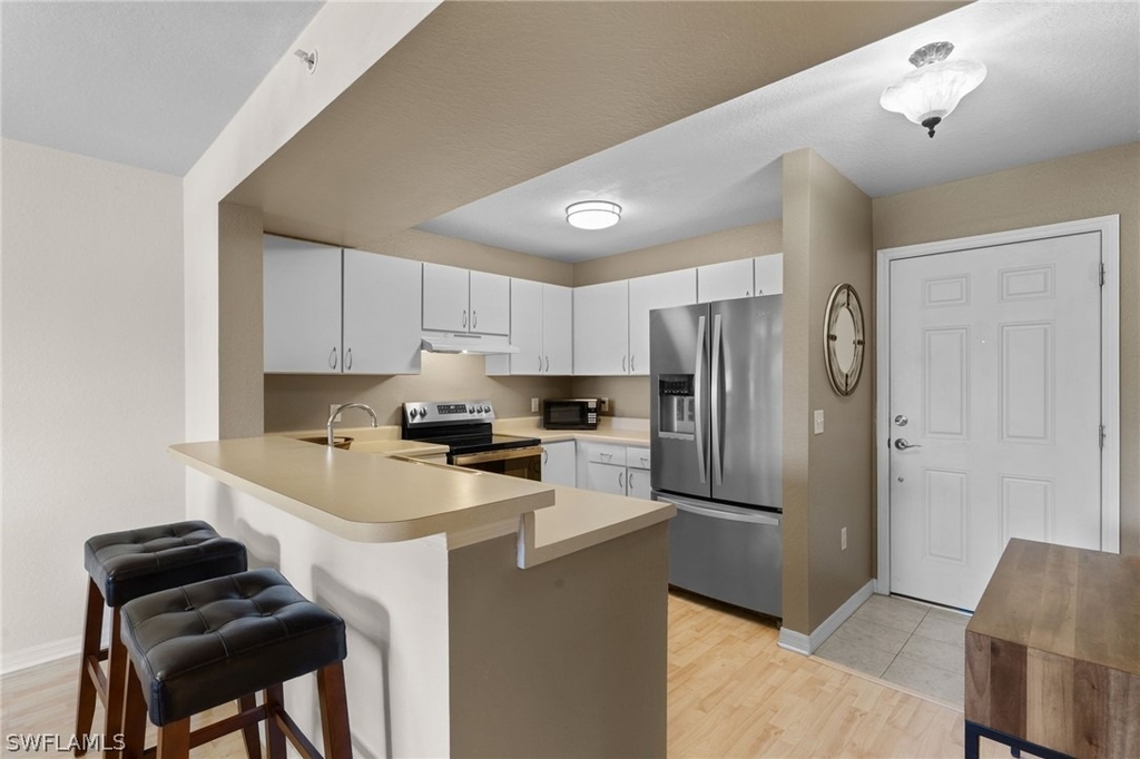8274 Key Royal Circle - Photo 22