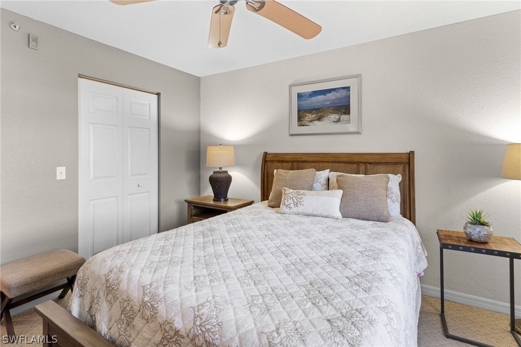 8274 Key Royal Circle - Photo 16