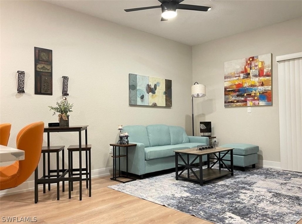 312 Bamboo Drive - Photo 4