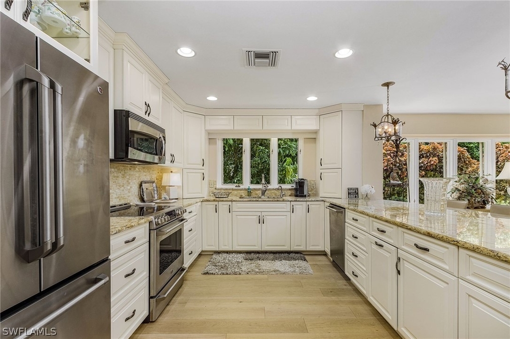 950 Galleon Drive - Photo 18