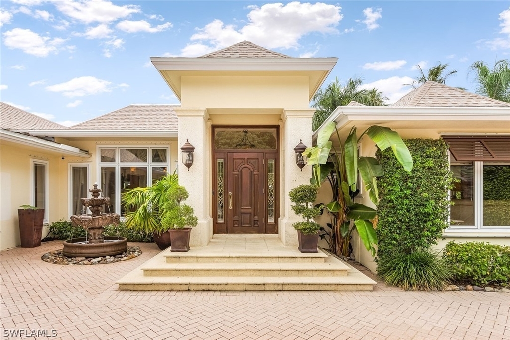950 Galleon Drive - Photo 4