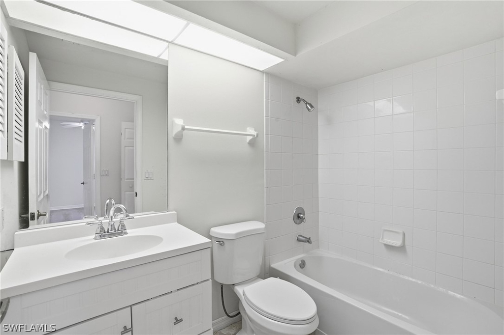2460 Old Groves Road - Photo 17