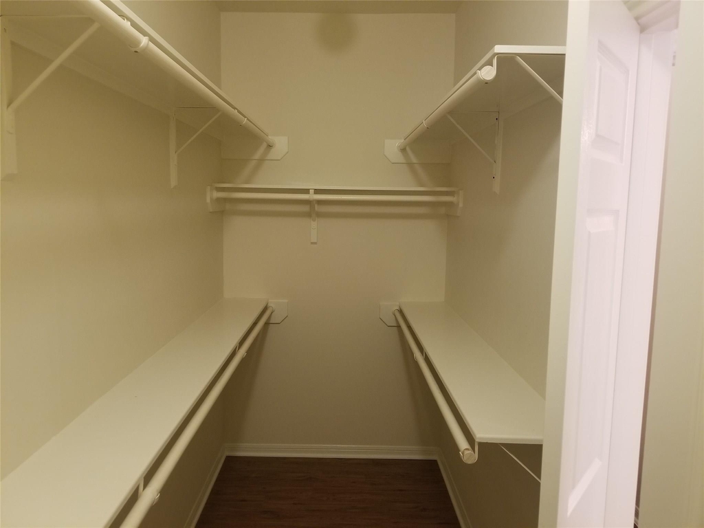 2406 Hawks Road - Photo 23