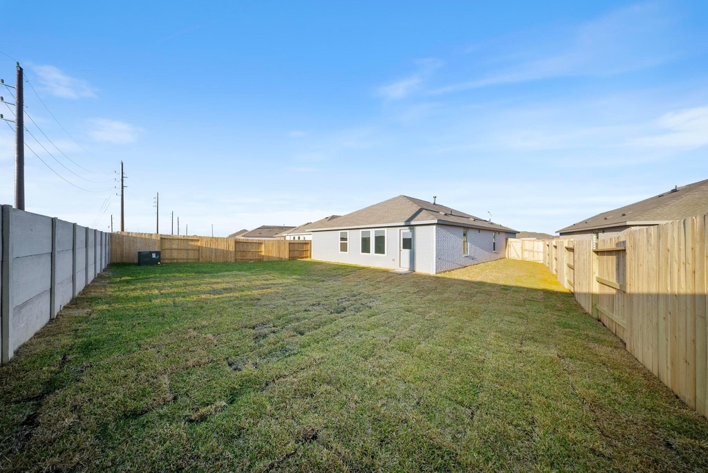 26651 Pampas Grass Ln - Photo 13