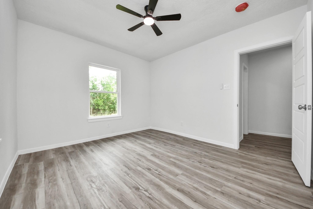 7021 Canal Street - Photo 21