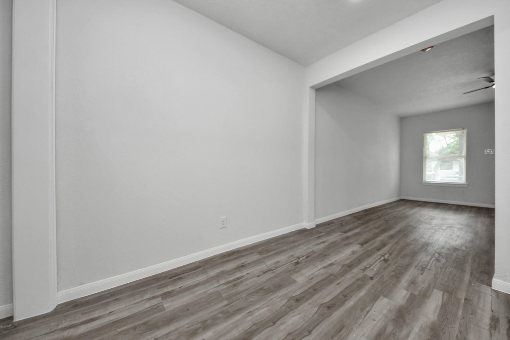 7021 Canal Street - Photo 7