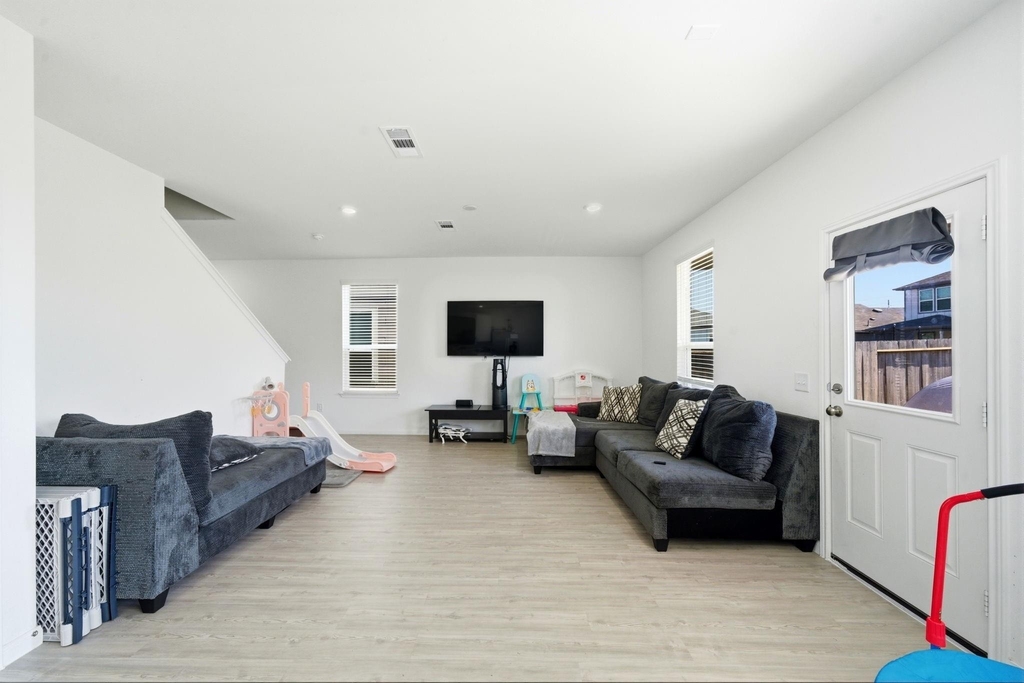 23531 Autumn Harvester Drive - Photo 9