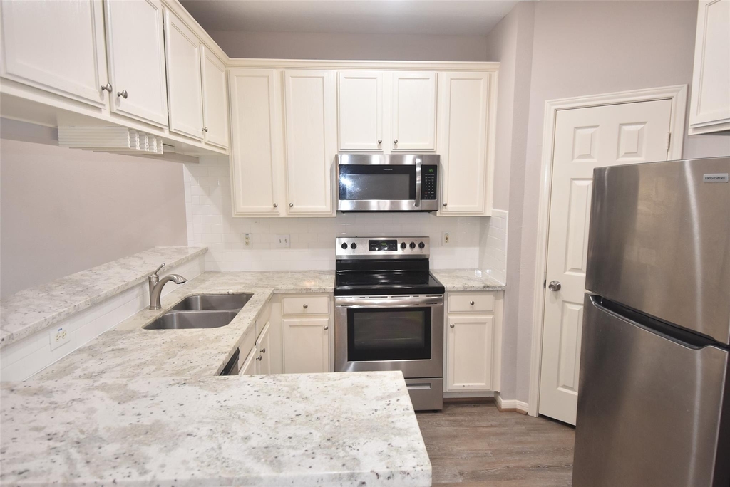 12565 Melville Drive - Photo 0