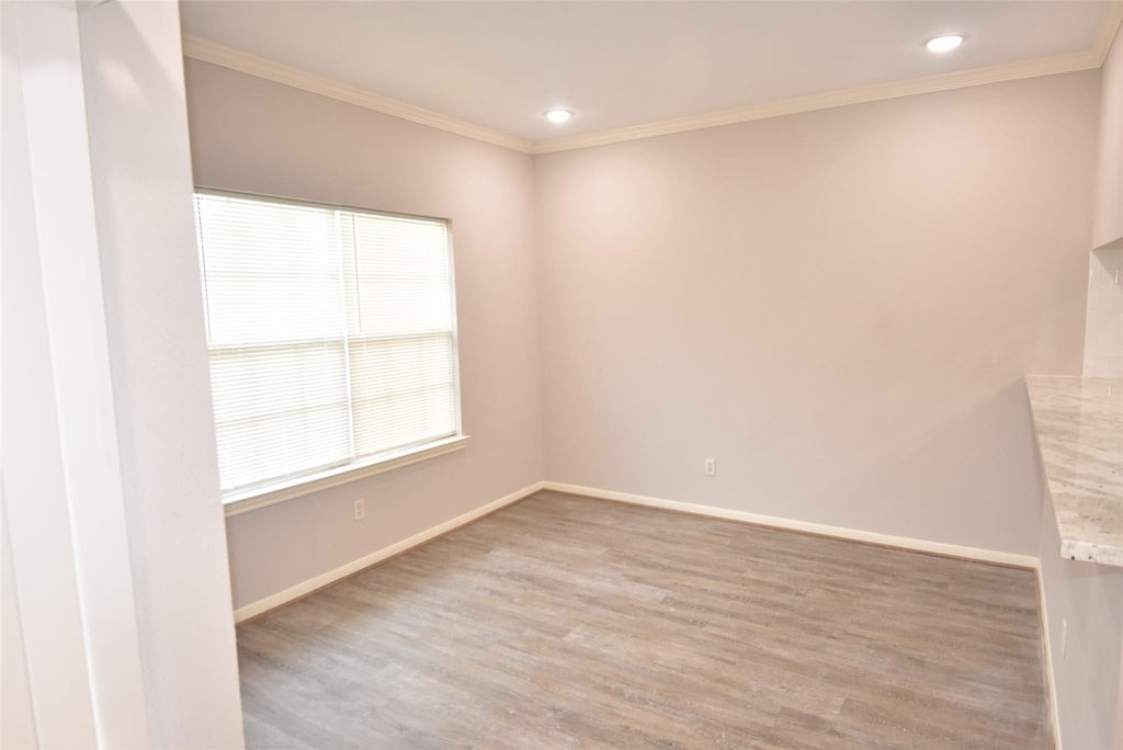 12565 Melville Drive - Photo 9