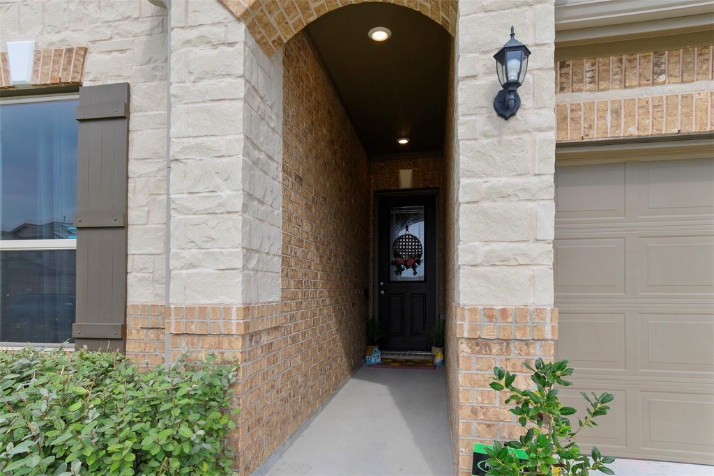 11654 Rosewood Forest Court - Photo 4