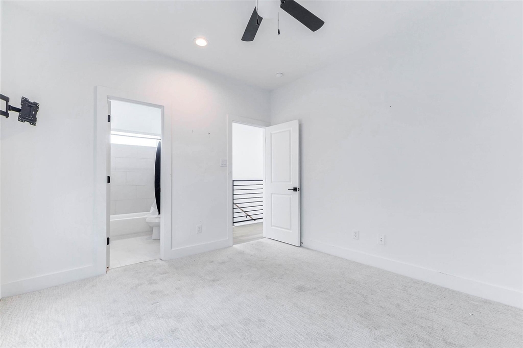 334 Eastwood Street - Photo 22