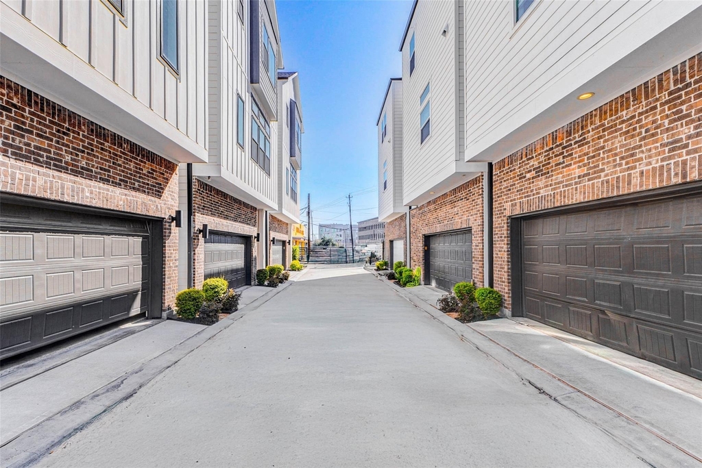 334 Eastwood Street - Photo 6