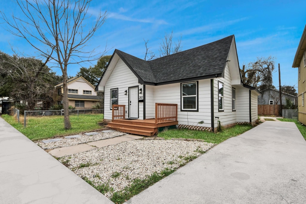 2811 Winbern Street - Photo 46