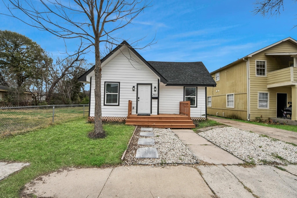 2811 Winbern Street - Photo 43