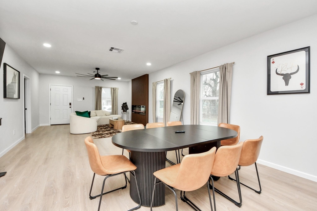 2811 Winbern Street - Photo 10