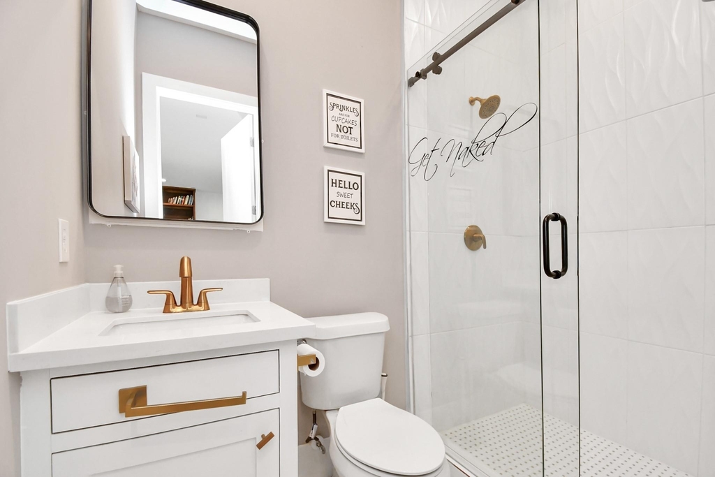 2303 Yupon Street - Photo 46