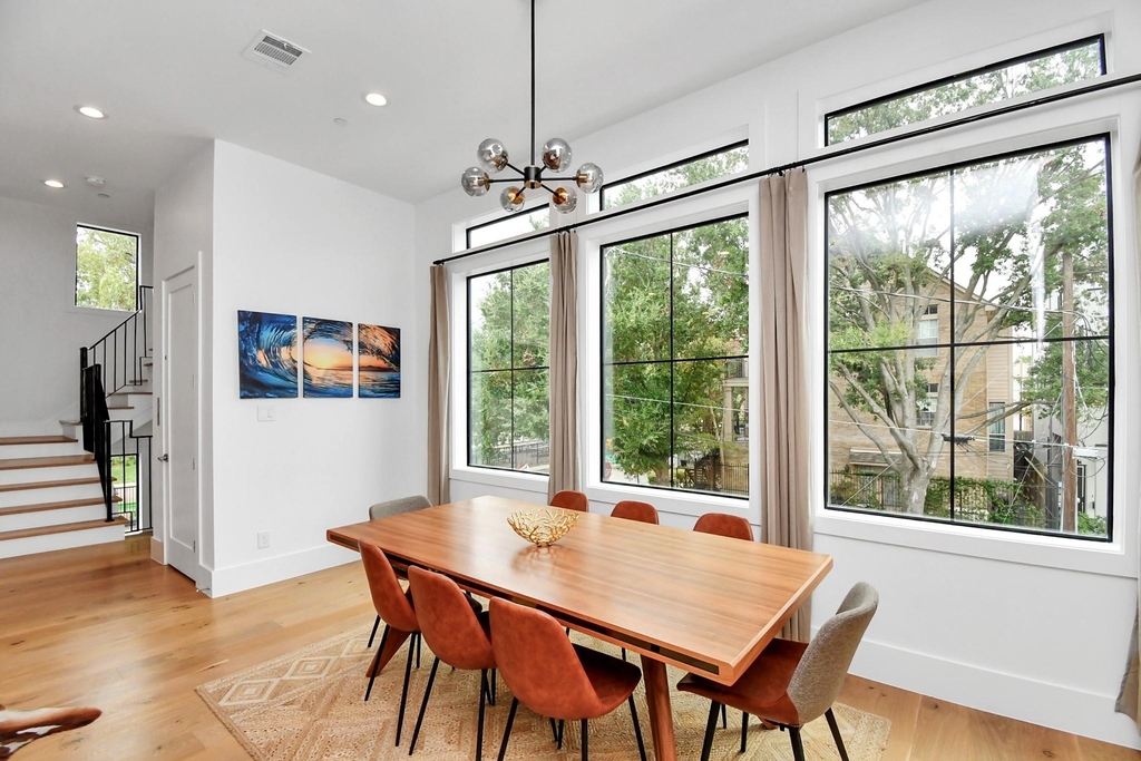 2303 Yupon Street - Photo 25