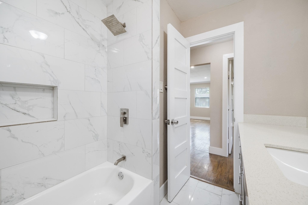 2222 Peppermill Road - Photo 19